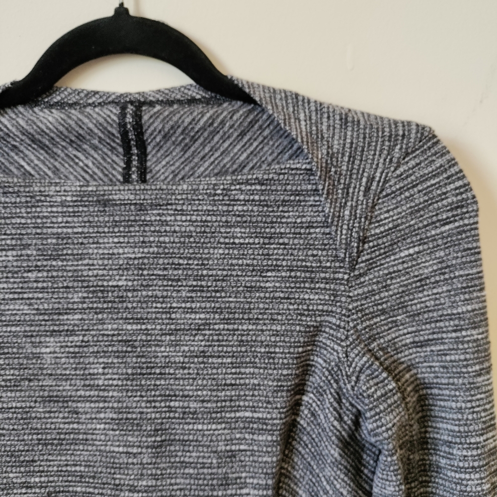 Lululemon Pullover - image 2